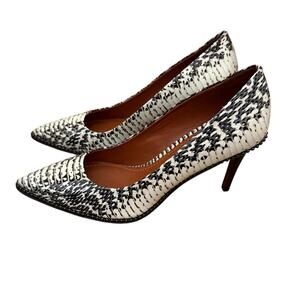 Coach Beadchain Pump Snakeskin Heels Size 5.5